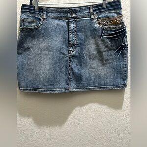 Women's Denim Skirt - Light Blue Wash  and Stone Embellishment size 3X